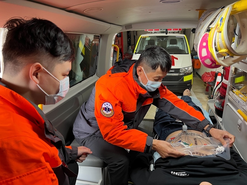 澎湖消防救護技術讚 成功救回心肌梗塞 | 華視新聞