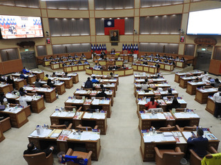 新北市112年度總預算案通過  歲出規模1975億元