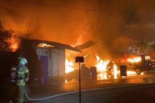 台南工廠清晨火警共4戶受損  未釀傷亡