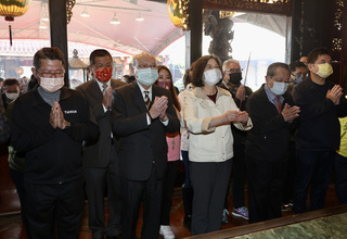 蔡總統參拜保安宮  祈福國運昌隆、全民健康平安