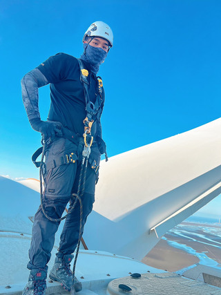 台灣小伙子突破外商主導金箍咒 風元自能搶風電大單