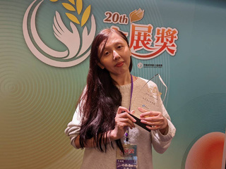 流浪貓漫畫店進用身心障礙者 獲金展獎肯定