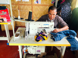 強颱重創基礎設施  家扶基金會助施亞高島民覓生計