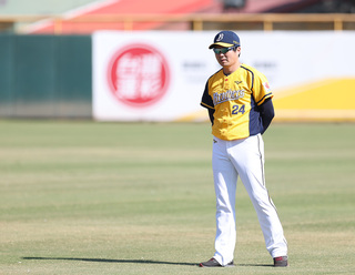 林威助盼球員展現競爭力 對鄭浩均有期待