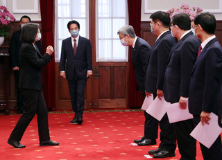 總統主持新閣揆陳建仁率閣員宣誓  賴清德陳菊觀禮