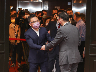 立法院新會期報到 洪孟楷連續3會期拔頭籌