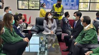 拜會高市議會 陳其邁：盼府會和諧、總預算盡速通過