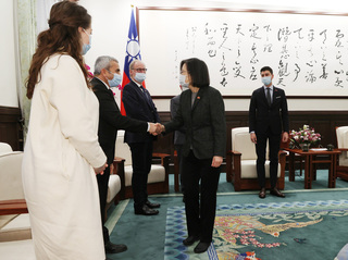 瑞士國會友台小組促簽經濟夥伴協議  挺台國際參與