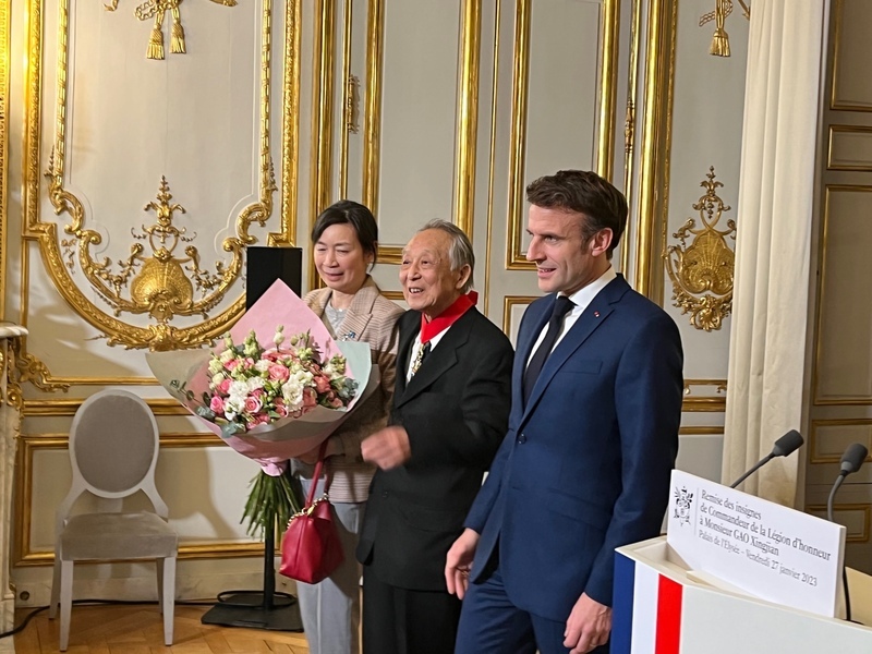 高行健獲法國最高榮譽勳章  首名華人文學藝術家 | 華視新聞