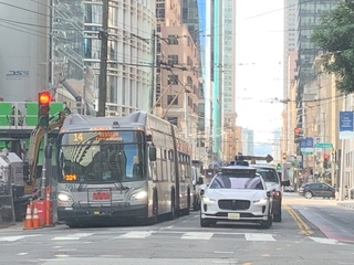 加州灣區科技業密集 專家估強震發生建築不致倒塌