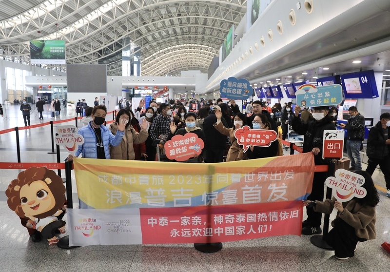 中國開放旅遊團首日 入出境人次創疫情以來新高 | 華視新聞