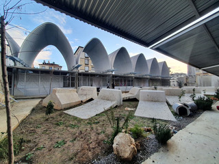 土耳其雷伊漢勒市斷水斷電 台灣中心成災民庇護所