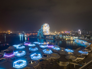 為土耳其祈求平安  高雄愛河沿岸點亮一片藍光