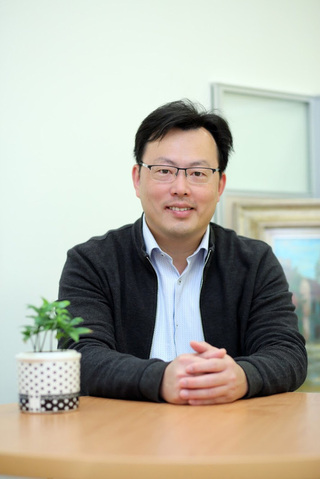 鄭世忠接體育署長  教長肯定對台運動發展有使命感