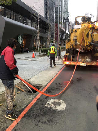 化糞池污染物流入水溝飄惡臭 竹市餐飲業遭罰
