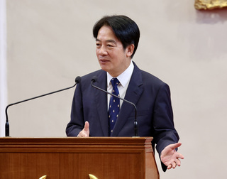 副總統：感謝藥師公會超越專業深入公益服務