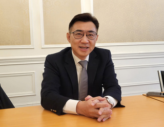 江啟臣：有實力才有和平 台英關係預期將深化