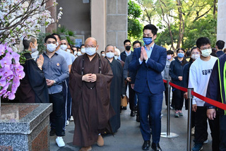 弔唁星雲法師少見中國信徒？ 蔣萬安：應持開放態度