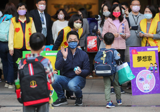 北市開學入校前先量體溫 情況順暢