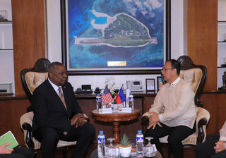 學者：菲同意美軍擴大部署 中國照軍用雷射威嚇