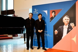 小曾根真天性即興 彈鋼琴協奏曲先練總譜再加入爵士