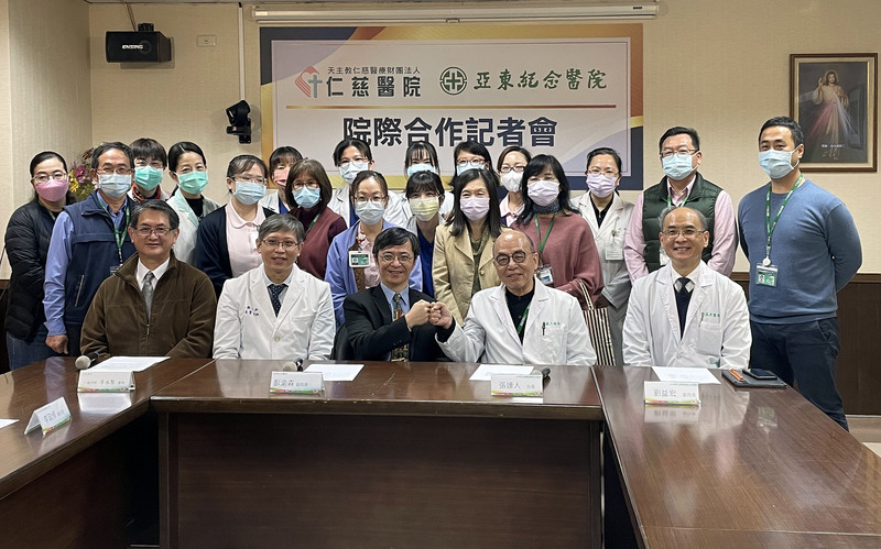 亞東醫院支援湖口仁慈醫院 4科6醫照護高齡病患 | 華視新聞