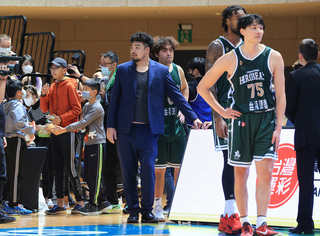 T1爆衝突  台啤哈孝遠致歉：將嚴懲球員和教練