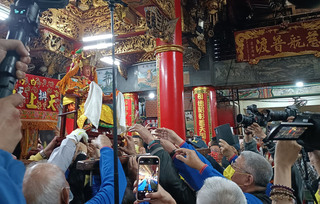 徒步進香之旅圓滿  白沙屯媽祖回拱天宮安座