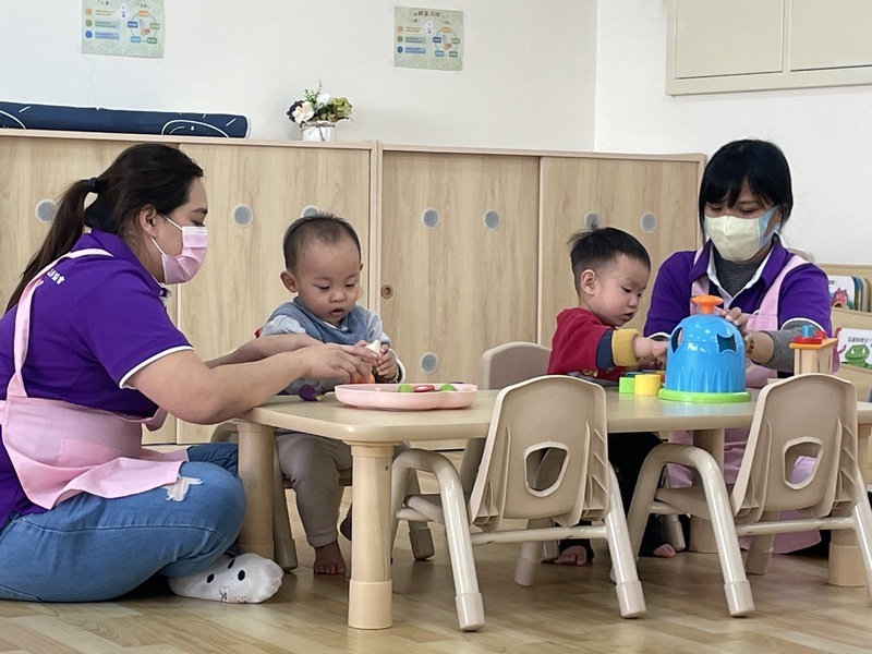 麥寮公設民營托嬰中心啟用  AI系統守護幼兒 | 華視新聞