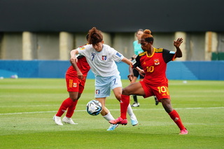 台灣女足友誼賽大勝  王湘惠哽咽感謝球迷支持