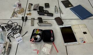 老大遭通緝小弟協助藏匿  中市警查獲起出槍毒