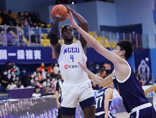 UBA政大擊退國體大 8強賽拔頭籌