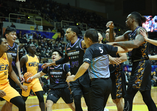 T1和霍華德爆推擠 金恩坦言雙方噴很多垃圾話