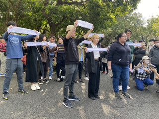 蔣萬安出席228事件紀念會 民眾、議員抗議不斷