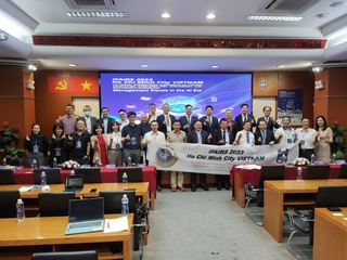 台越學者越南會師  討論AI時代的企管趨勢