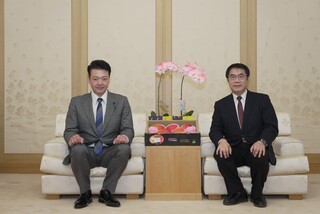 黃偉哲出訪日本 拜會群馬縣議長共促交流