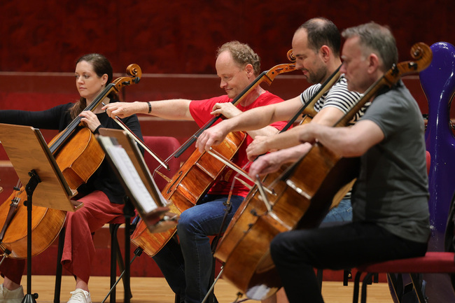 柏林12把大提琴訪台 超驚喜台灣年輕樂迷熱情 | 華視新聞