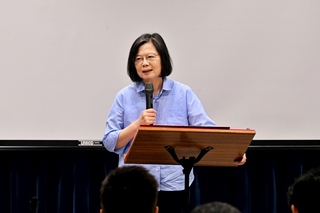 視察桃機  蔡總統：盼台灣觀光旅遊產業蓬勃發展