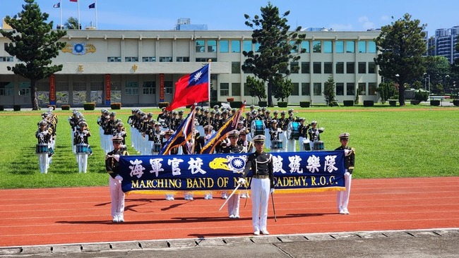 海官鼓號樂隊為總統府音樂會彩排 8日首度室內演出 | 華視新聞