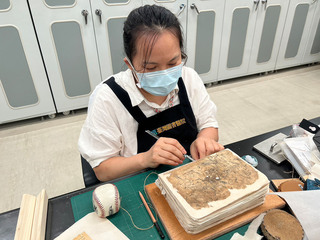 500年歷史手抄古蘭經 國台圖用35個月修復後展出