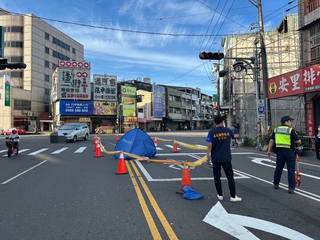 嘉縣8旬婦急過馬路未走斑馬線 遭左轉大貨車輾斃