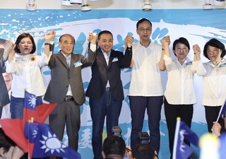 超過百位前現任立委力挺 侯友宜盼重啟兩岸和平穩定