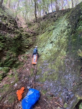 高山協作縱走南二段摔邊坡亡 陸空合力運出遺體