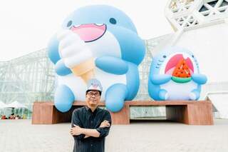 人氣貼圖角色現身高雄 「胖鯊魚鯊西米」吃冰賣萌