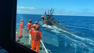 澎湖海巡新艇建功  查扣越界陸船