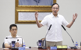 挺郭派中常委缺席 要求整合總統人選提案無疾而終