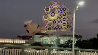 高捷蜜柑站長變大爬上高流  裝置破洞消風調整中