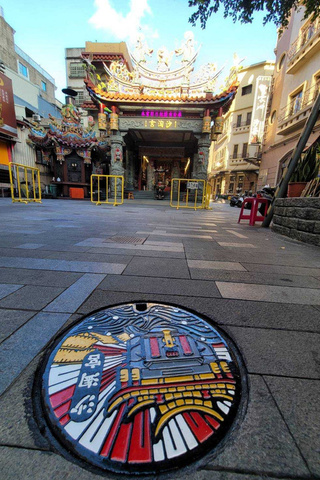 台南推下水道特色孔蓋 巷弄漫步添小驚喜