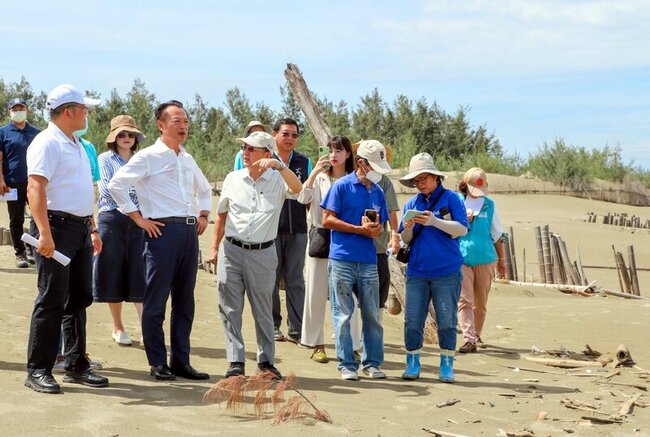 布袋好美里固沙養灘25公頃 翁章梁：打造沿海新景點 | 華視新聞