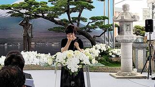 見丈夫銅像落淚 安倍昭惠：相信他靈魂也一起來了